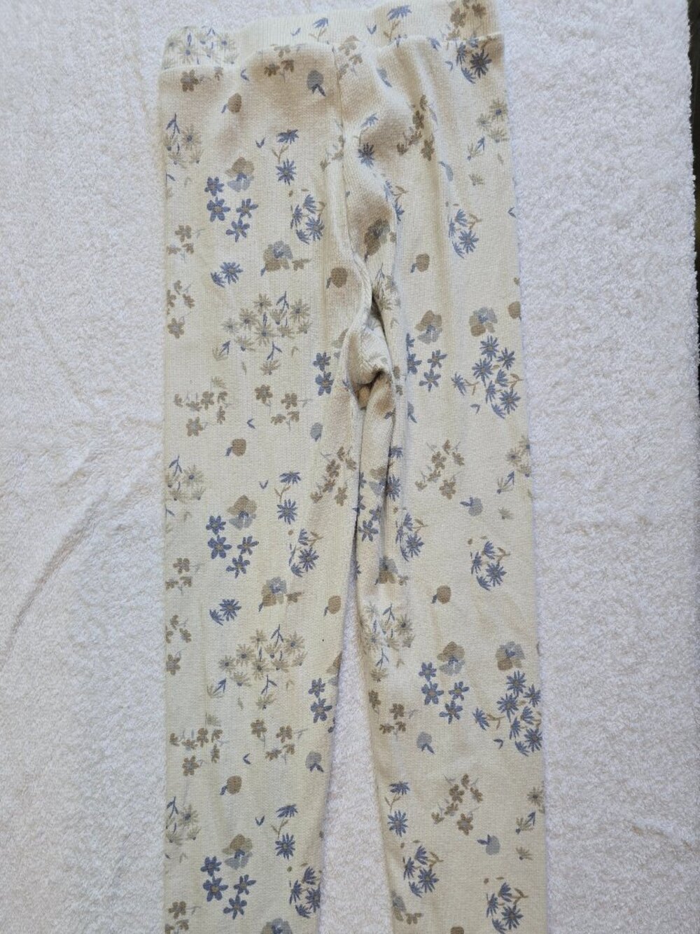 Jessica Simpson Girl's Set - Cream Ruffle Top and Leggings With Floral Patten - Picture 7 of 8
